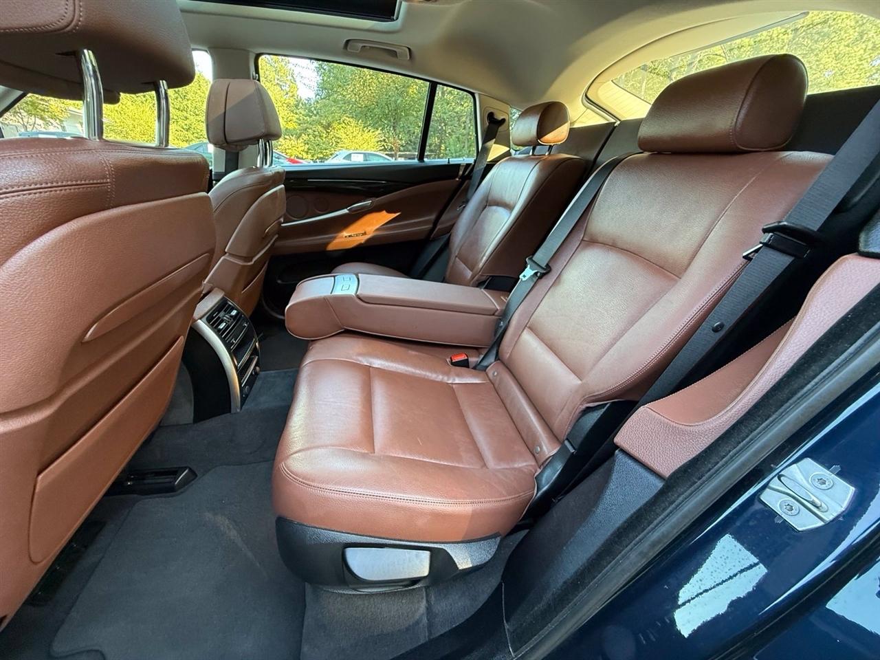 BMW 5-Series Gran Turismo  2017