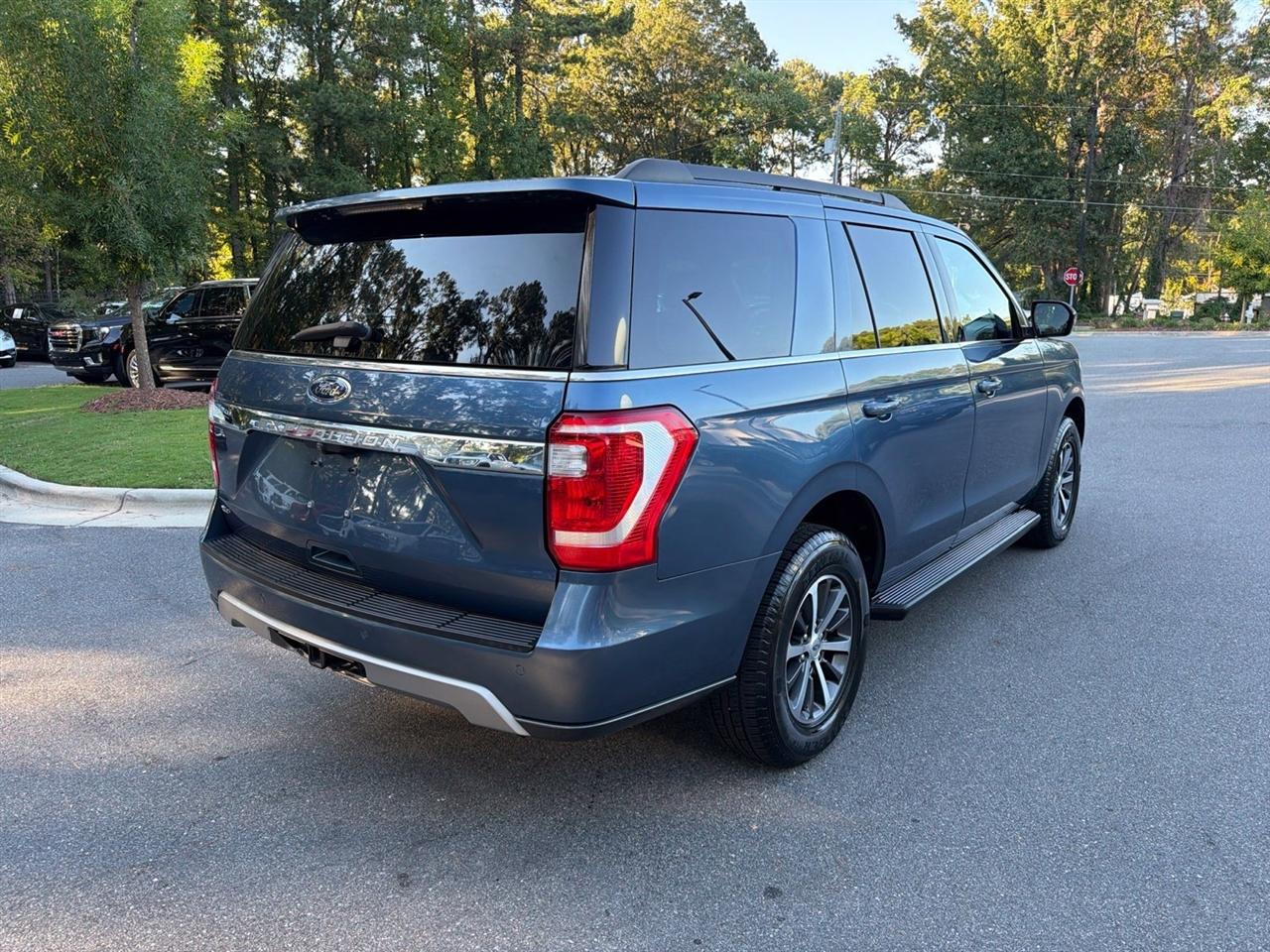 Ford Expedition  2020