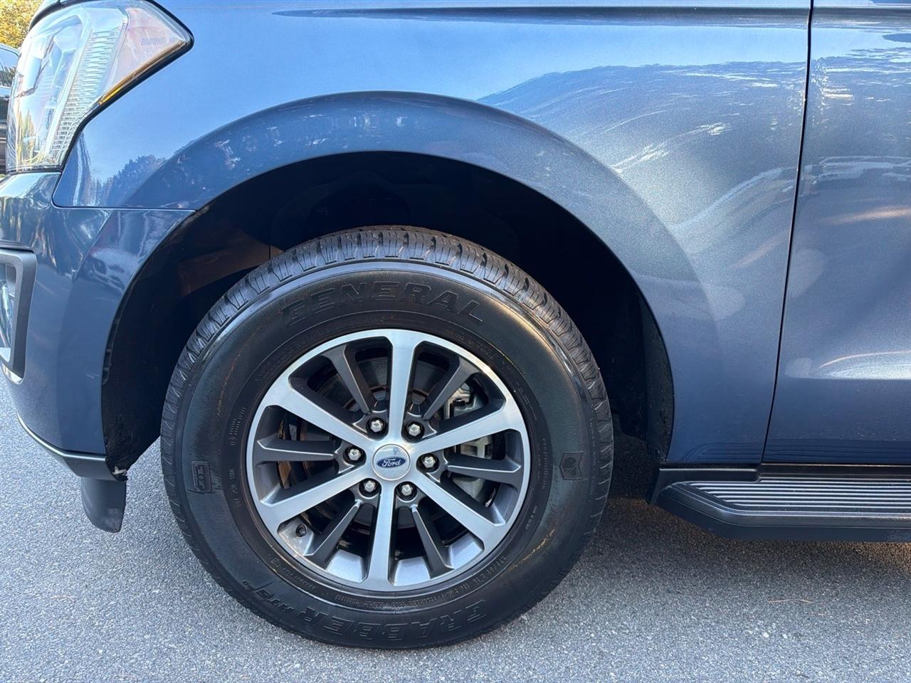 Ford Expedition  2020