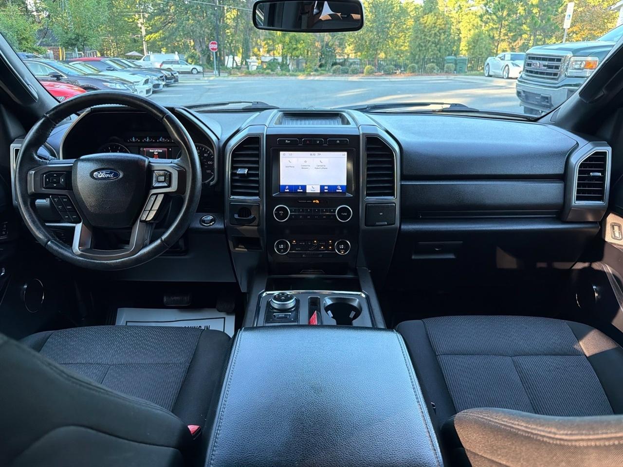 Ford Expedition  2020