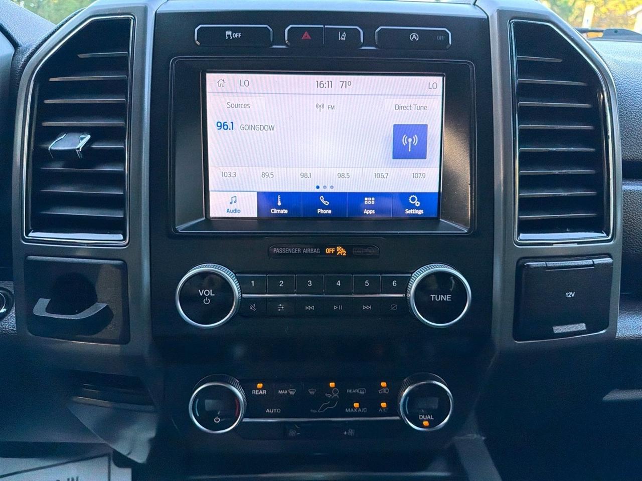 Ford Expedition  2020