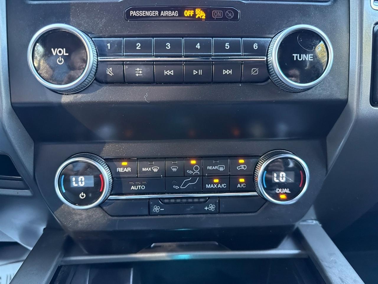 Ford Expedition  2020
