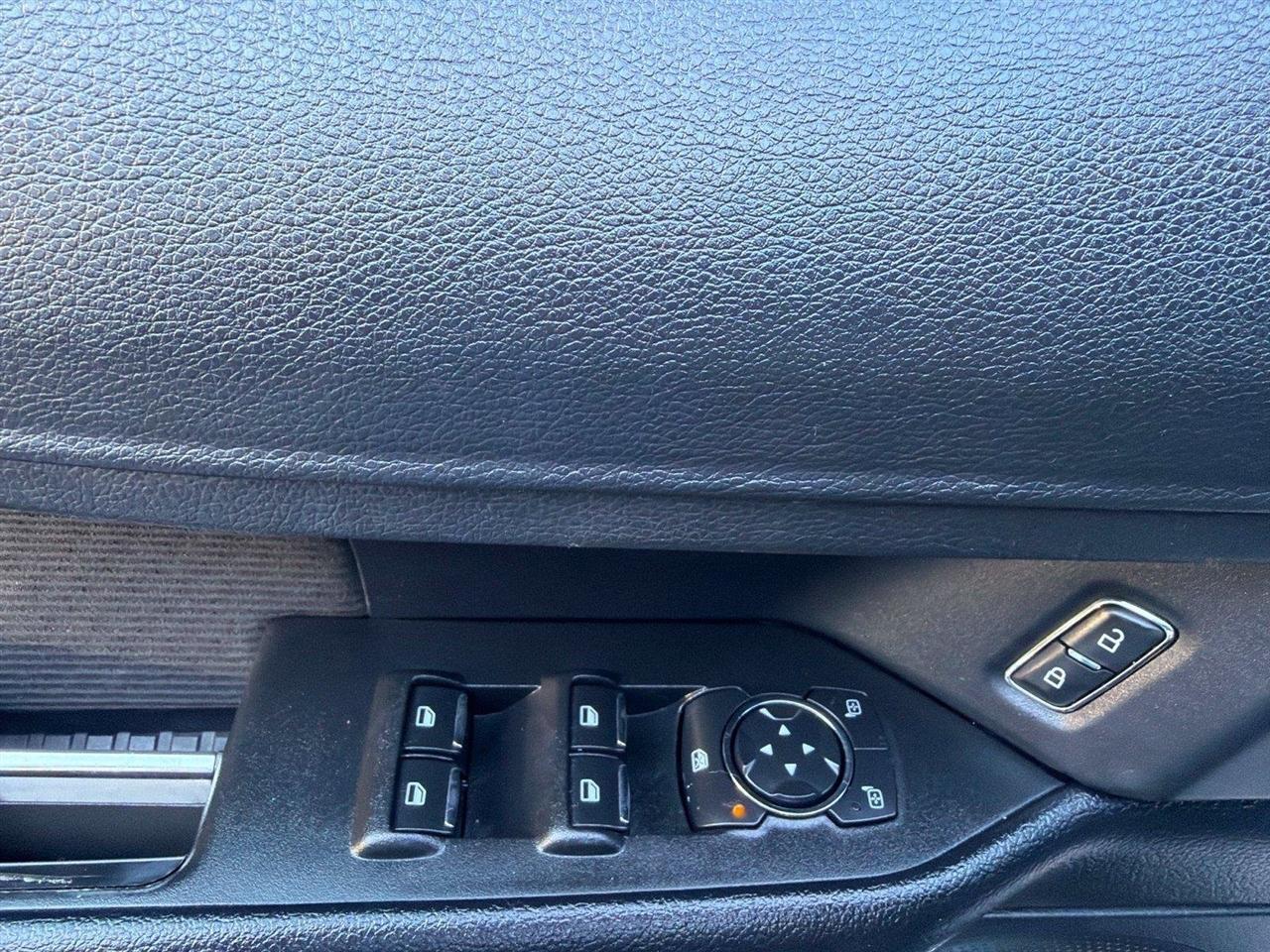 Ford Expedition  2020