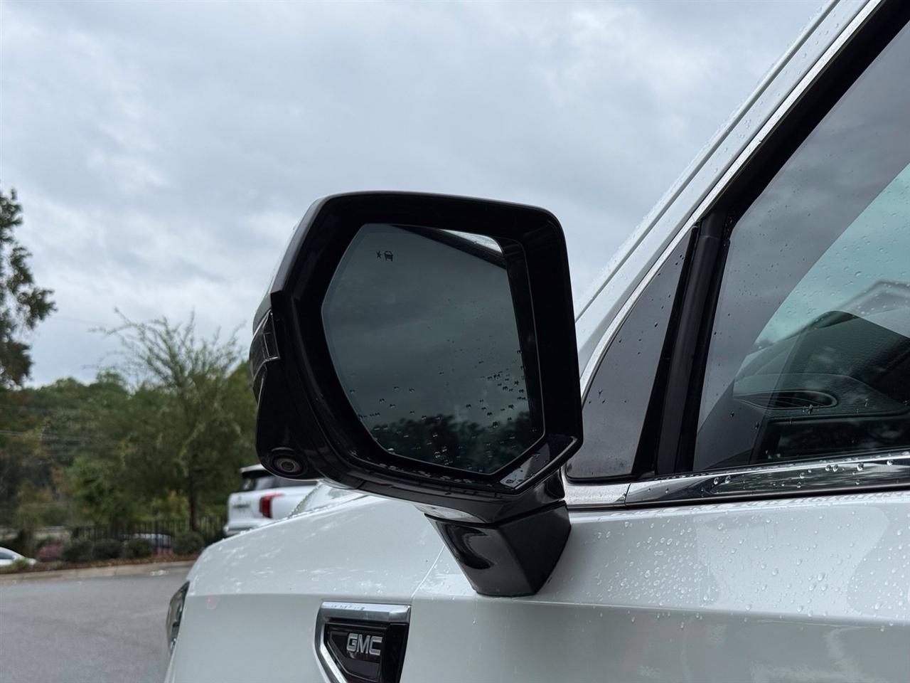 GMC Yukon XL  2021