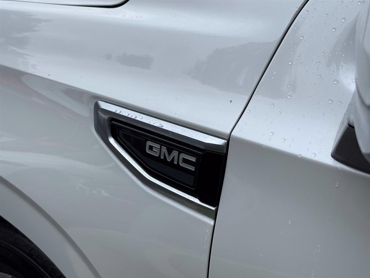 GMC Yukon XL  2021