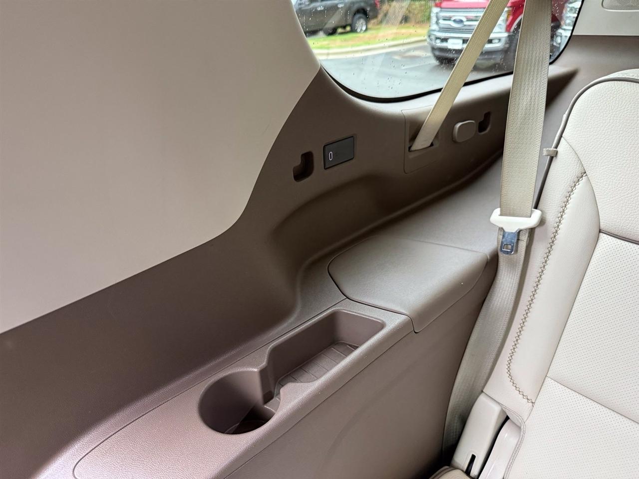 GMC Yukon XL  2021