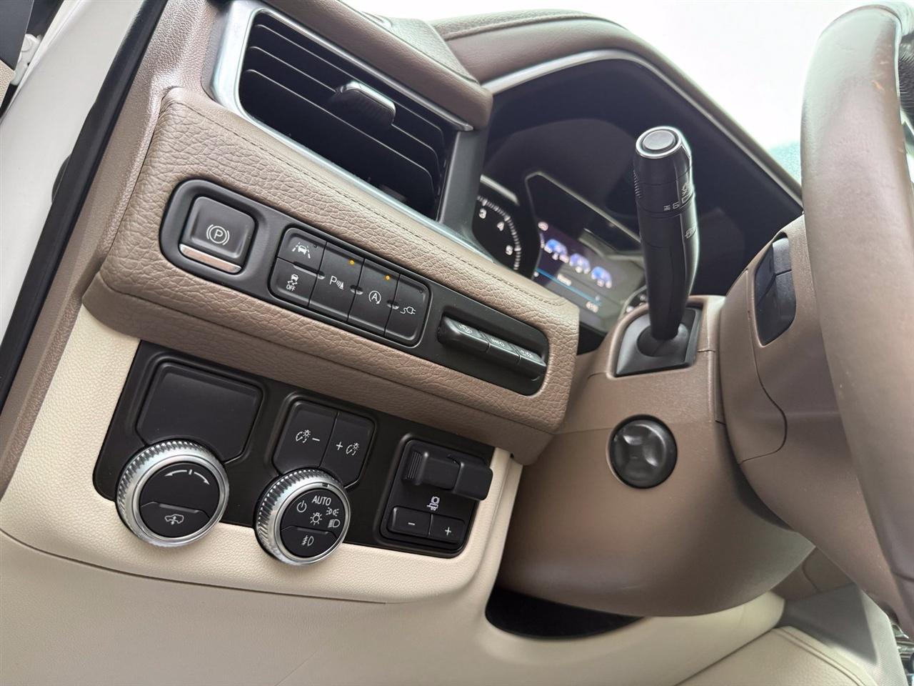GMC Yukon XL  2021