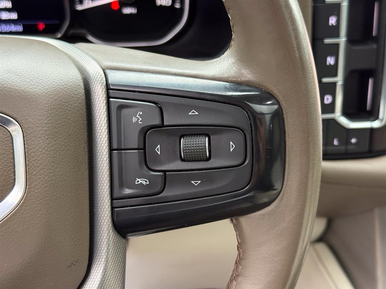 GMC Yukon XL  2021