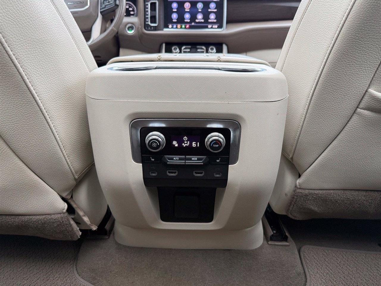 GMC Yukon XL  2021