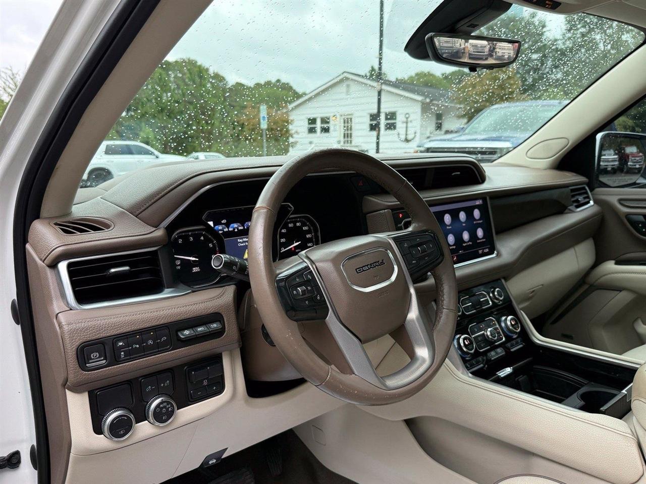 GMC Yukon XL  2021
