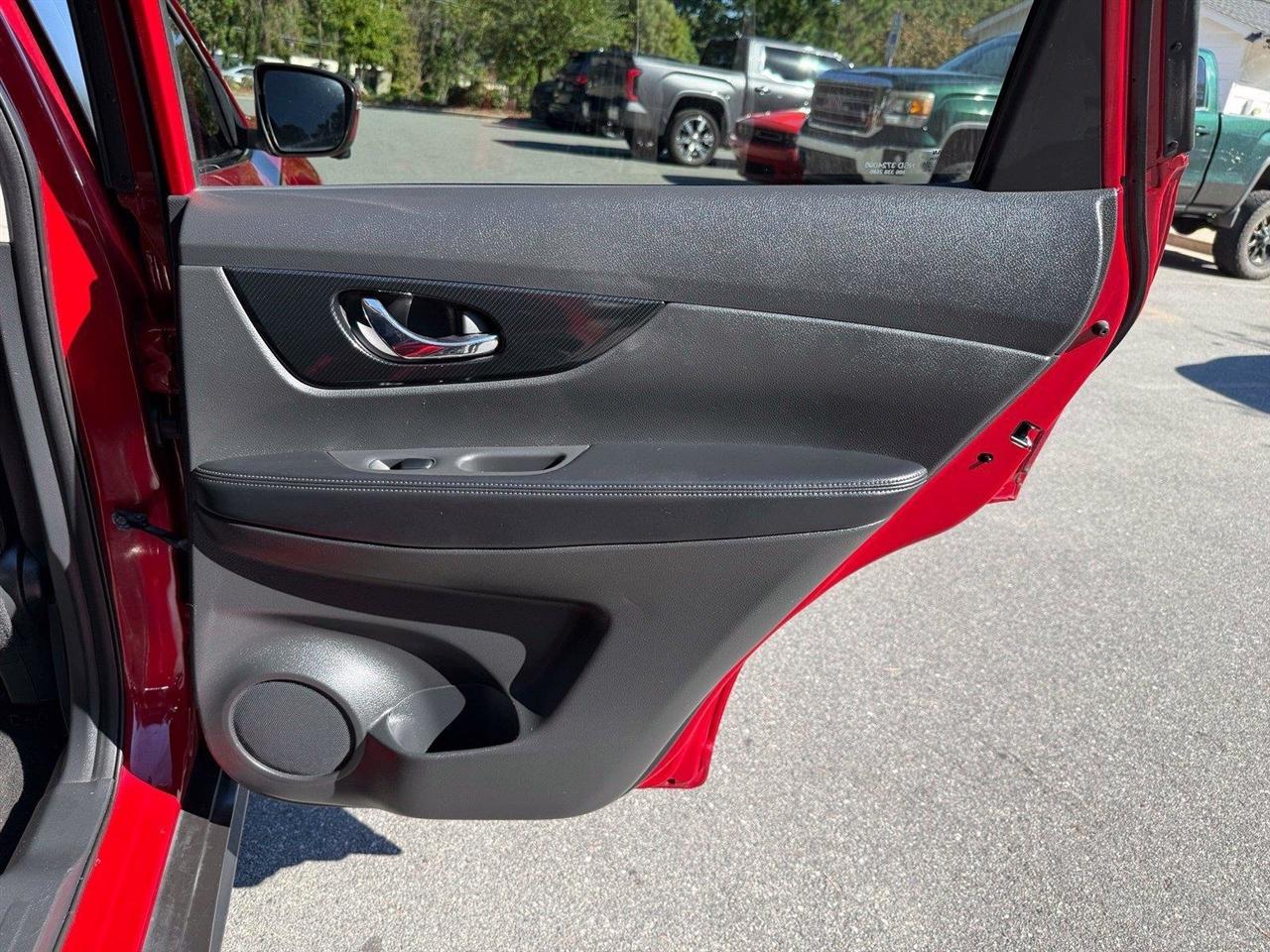 Nissan Rogue  2017