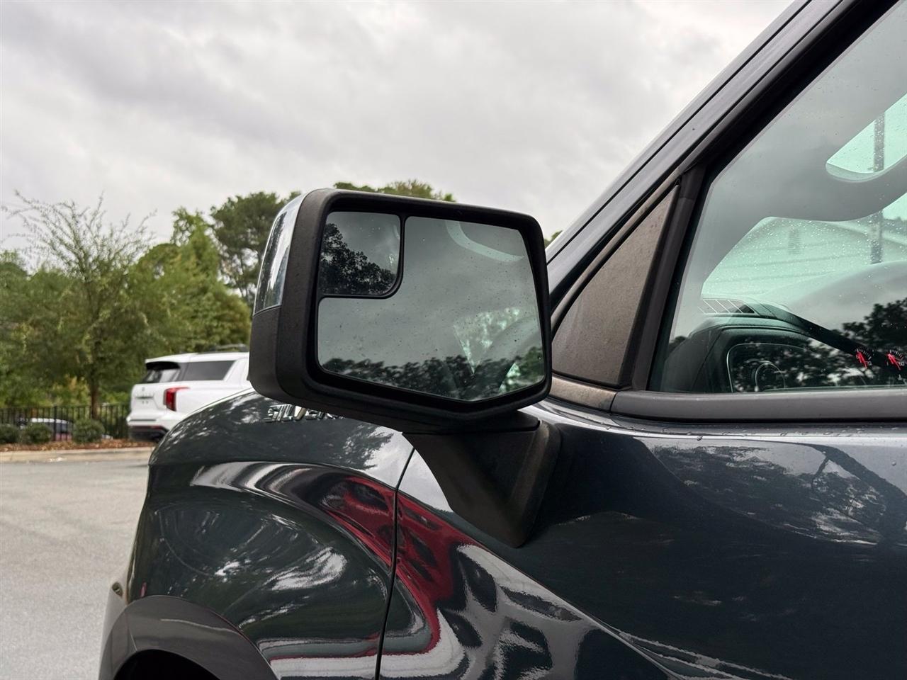 Chevrolet Silverado 1500  2019