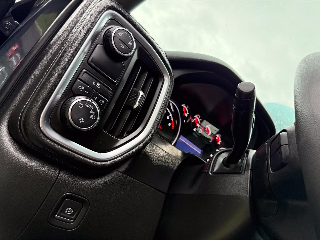 Chevrolet Silverado 1500  2019