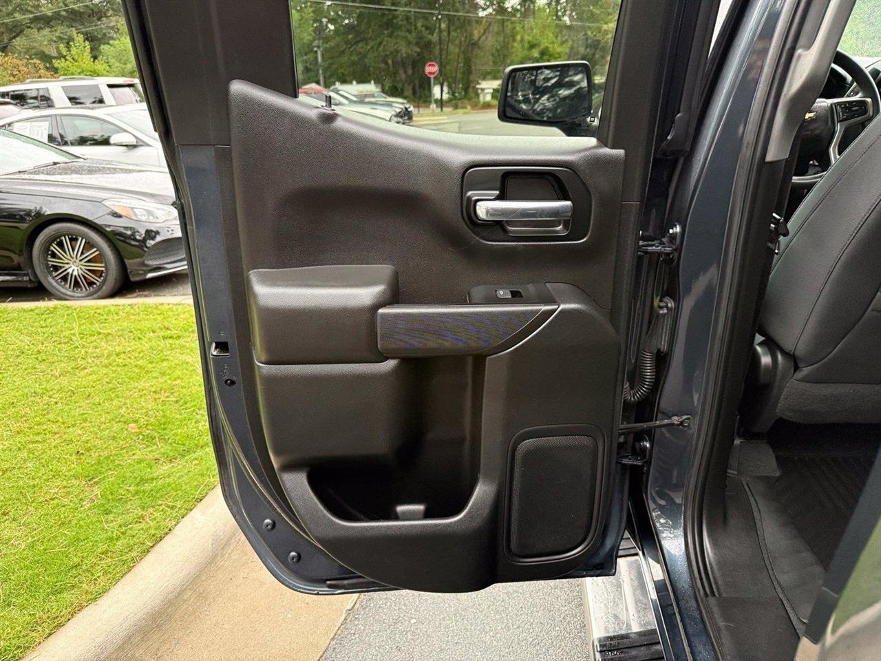 Chevrolet Silverado 1500  2019