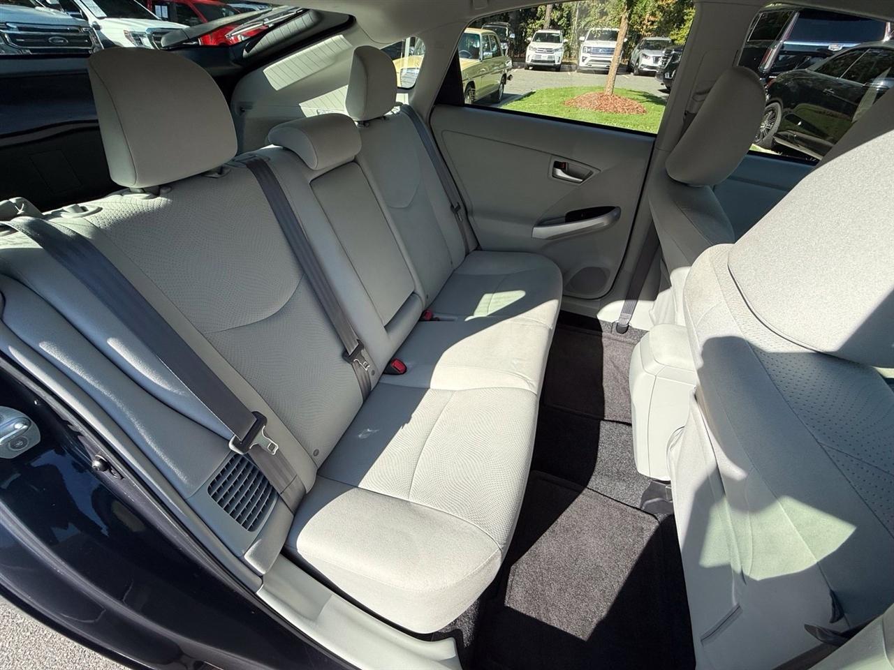 Toyota Prius  2013