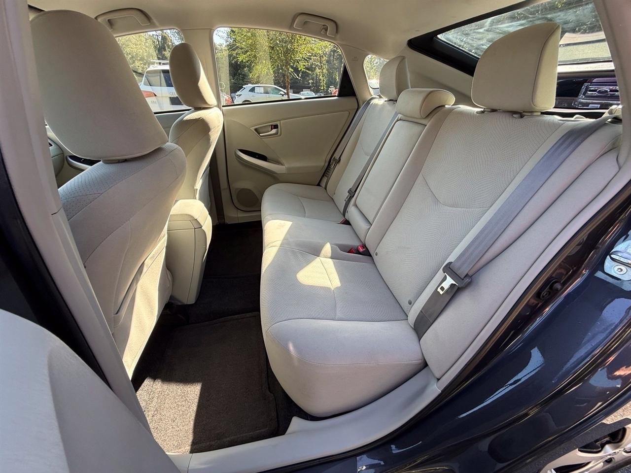 Toyota Prius  2013
