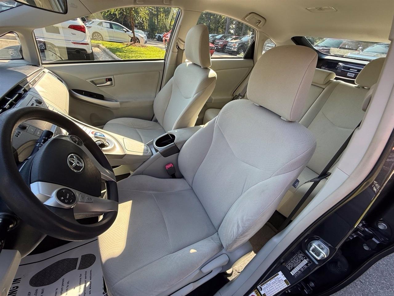 Toyota Prius  2013