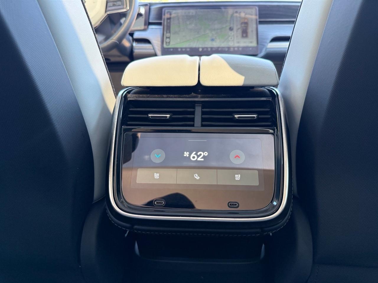 Rivian R1T  2023