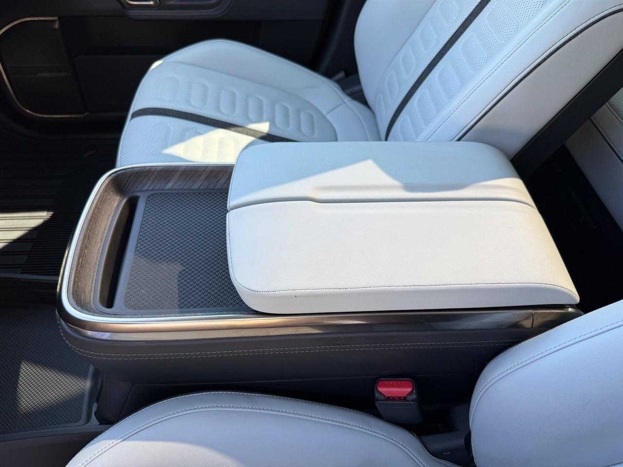 Rivian R1T  2023
