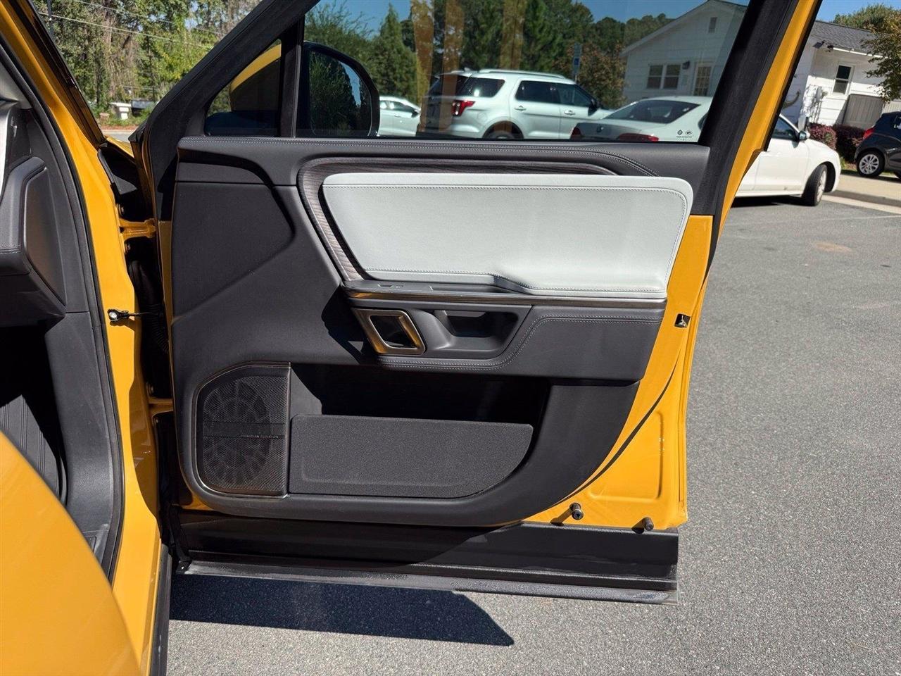 Rivian R1T  2023
