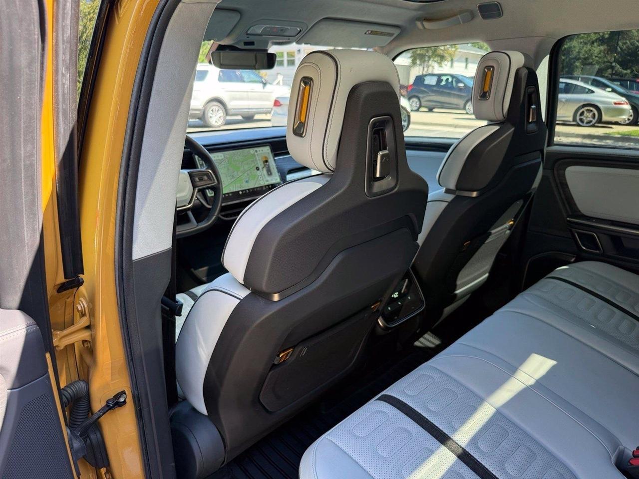 Rivian R1T  2023