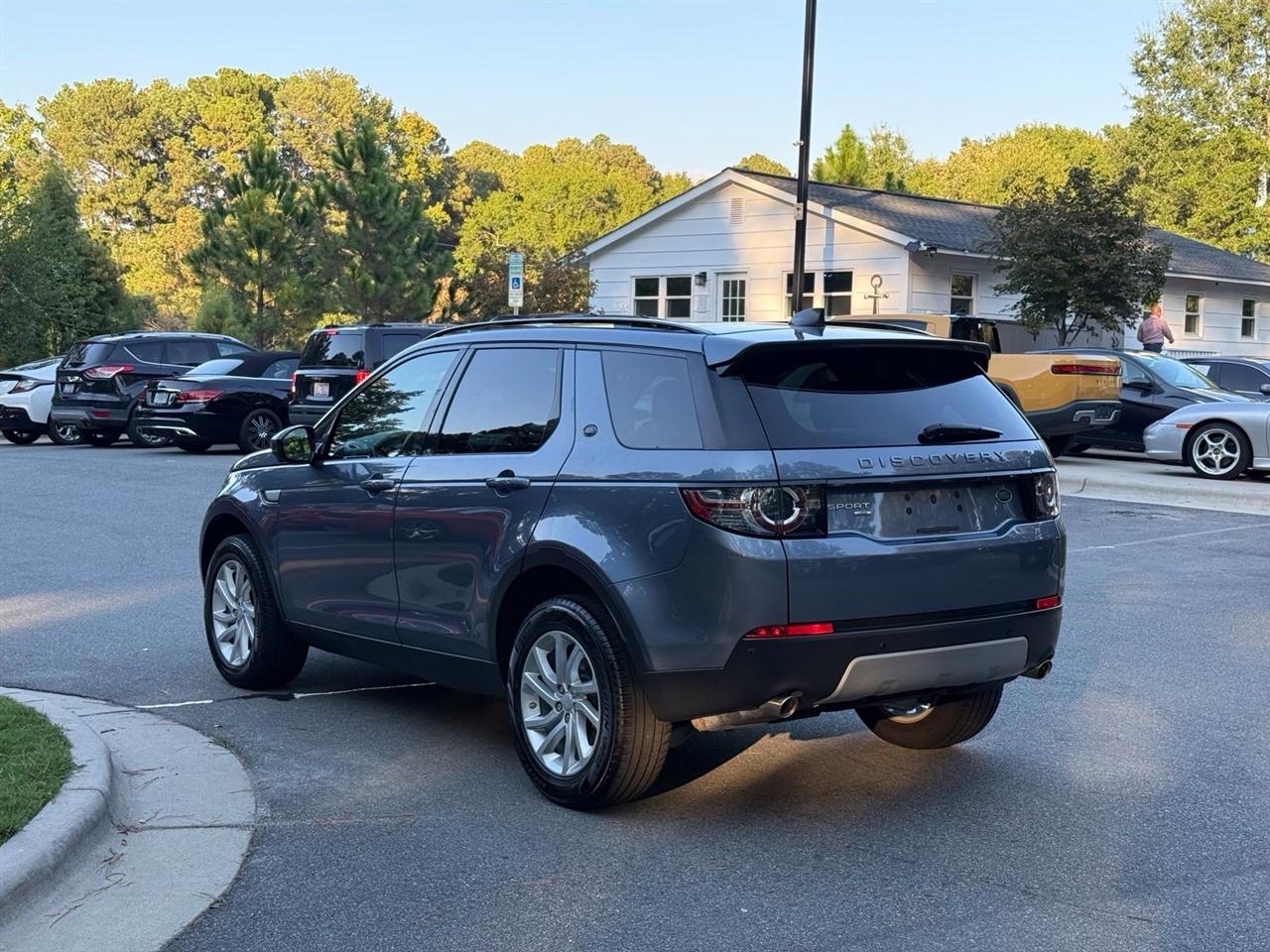 Land Rover Discovery Sport  2018