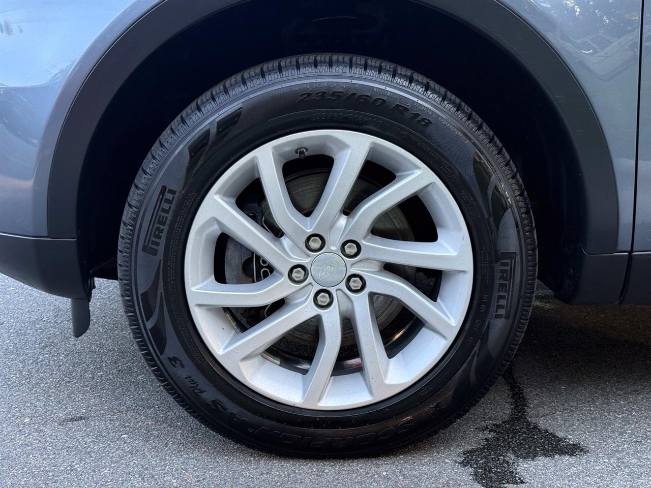 Land Rover Discovery Sport  2018