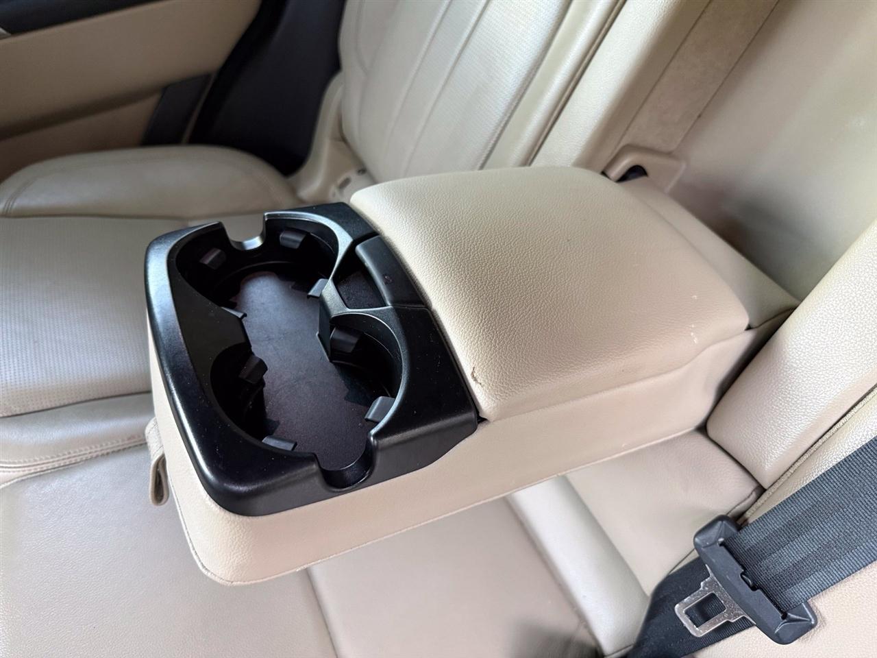 Land Rover Discovery Sport  2018