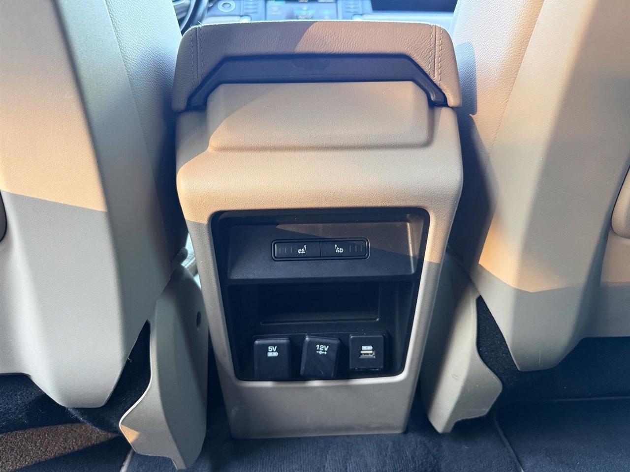 Land Rover Discovery Sport  2018
