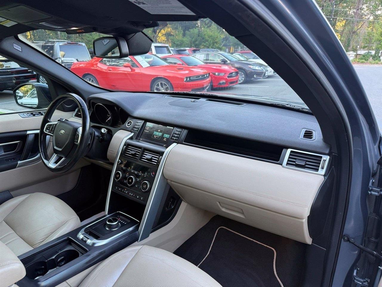 Land Rover Discovery Sport  2018