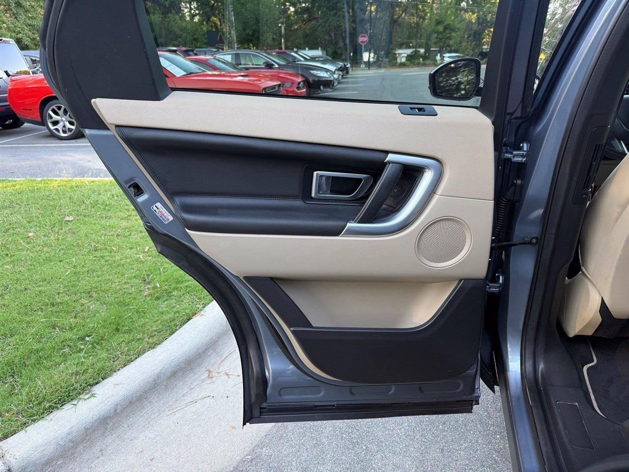 Land Rover Discovery Sport  2018