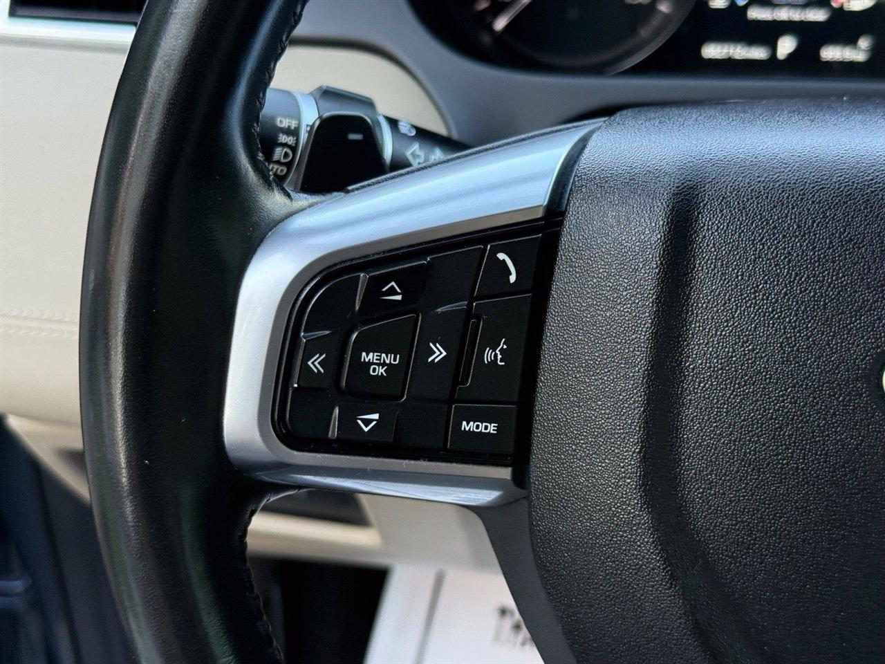 Land Rover Discovery Sport  2018