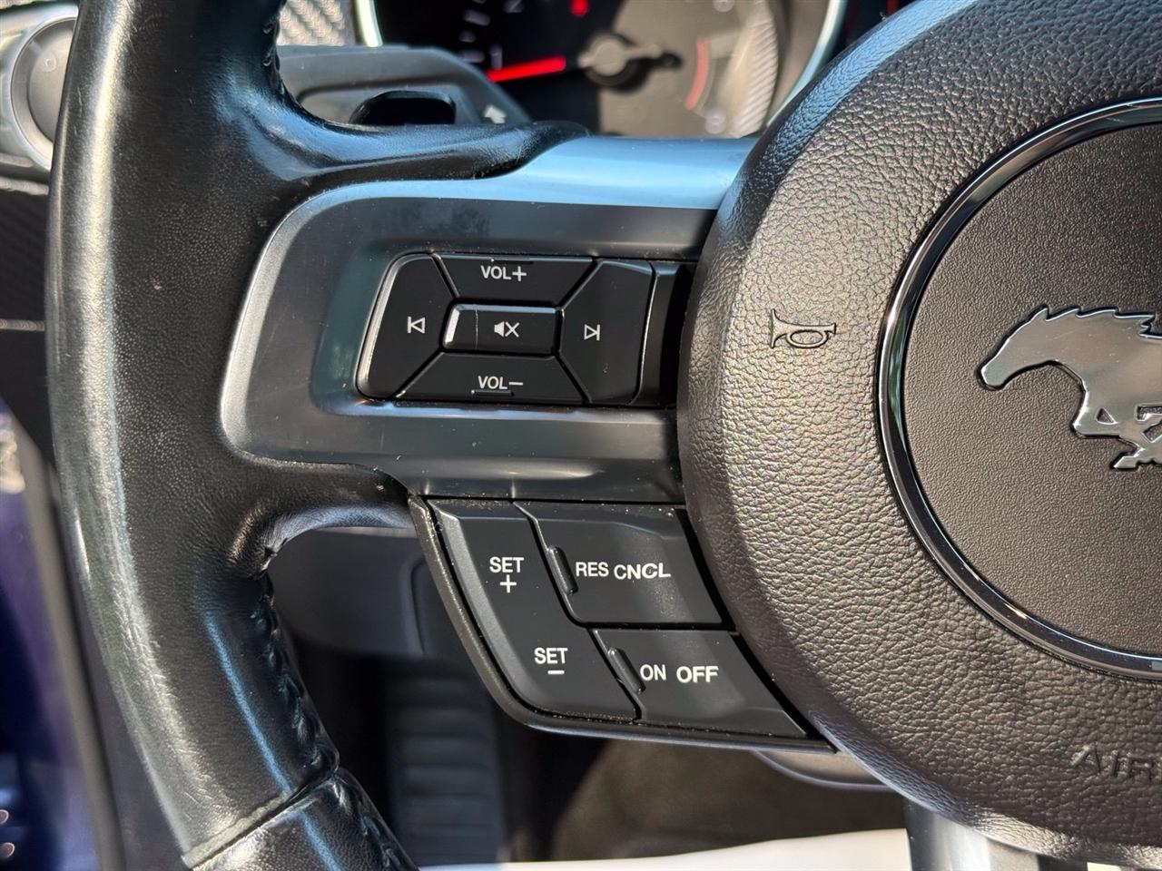 Ford Mustang  2018