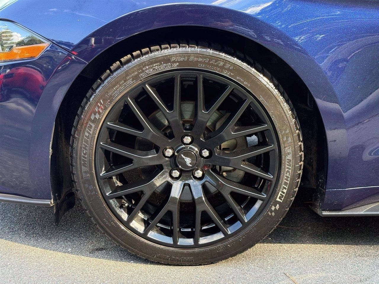 Ford Mustang  2018