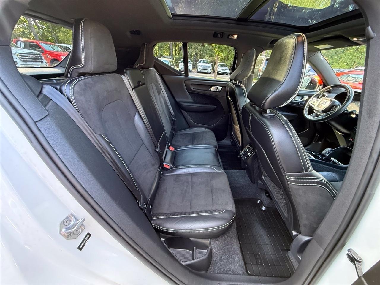 Volvo XC40  2019