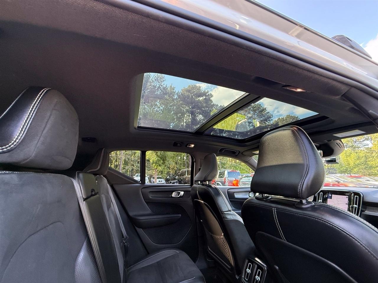 Volvo XC40  2019