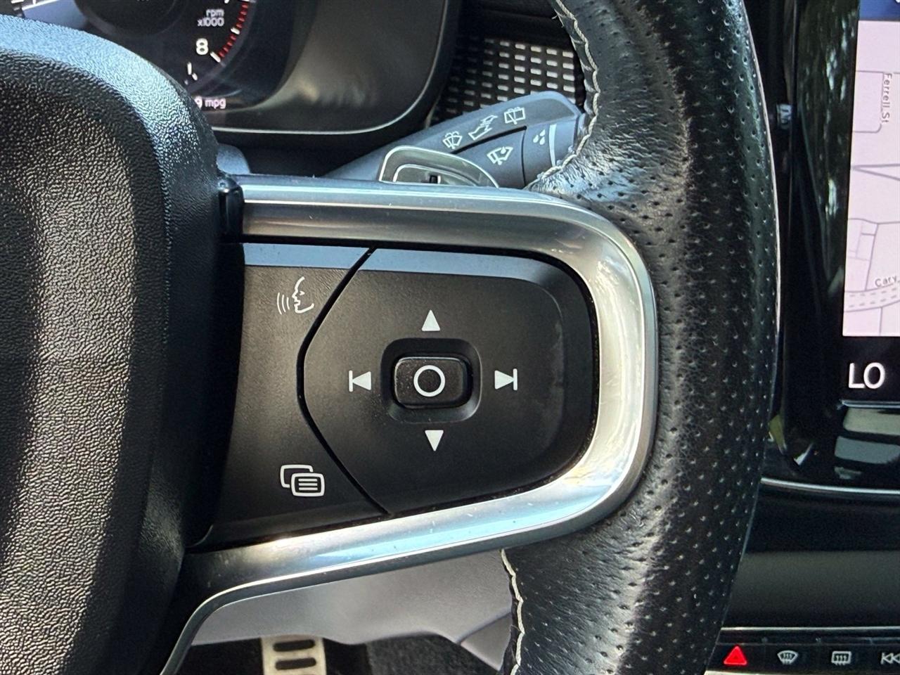 Volvo XC40  2019