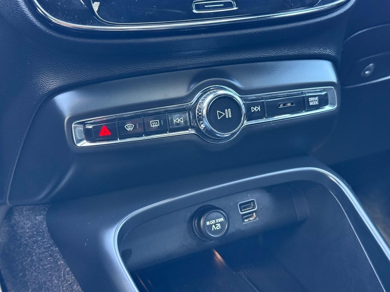 Volvo XC40  2019