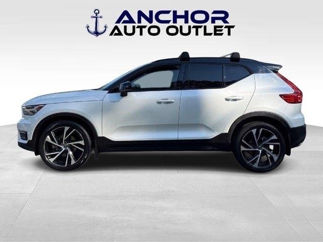 Volvo XC40  2019