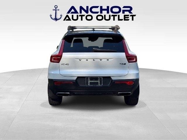 Volvo XC40  2019