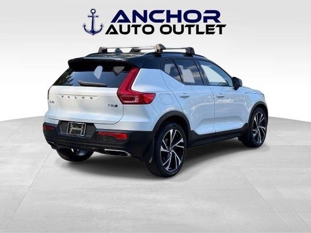 Volvo XC40  2019