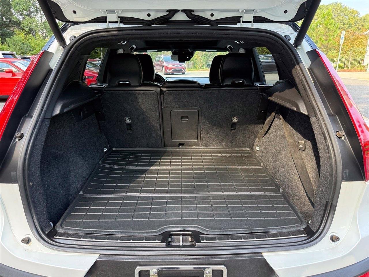 Volvo XC40  2019