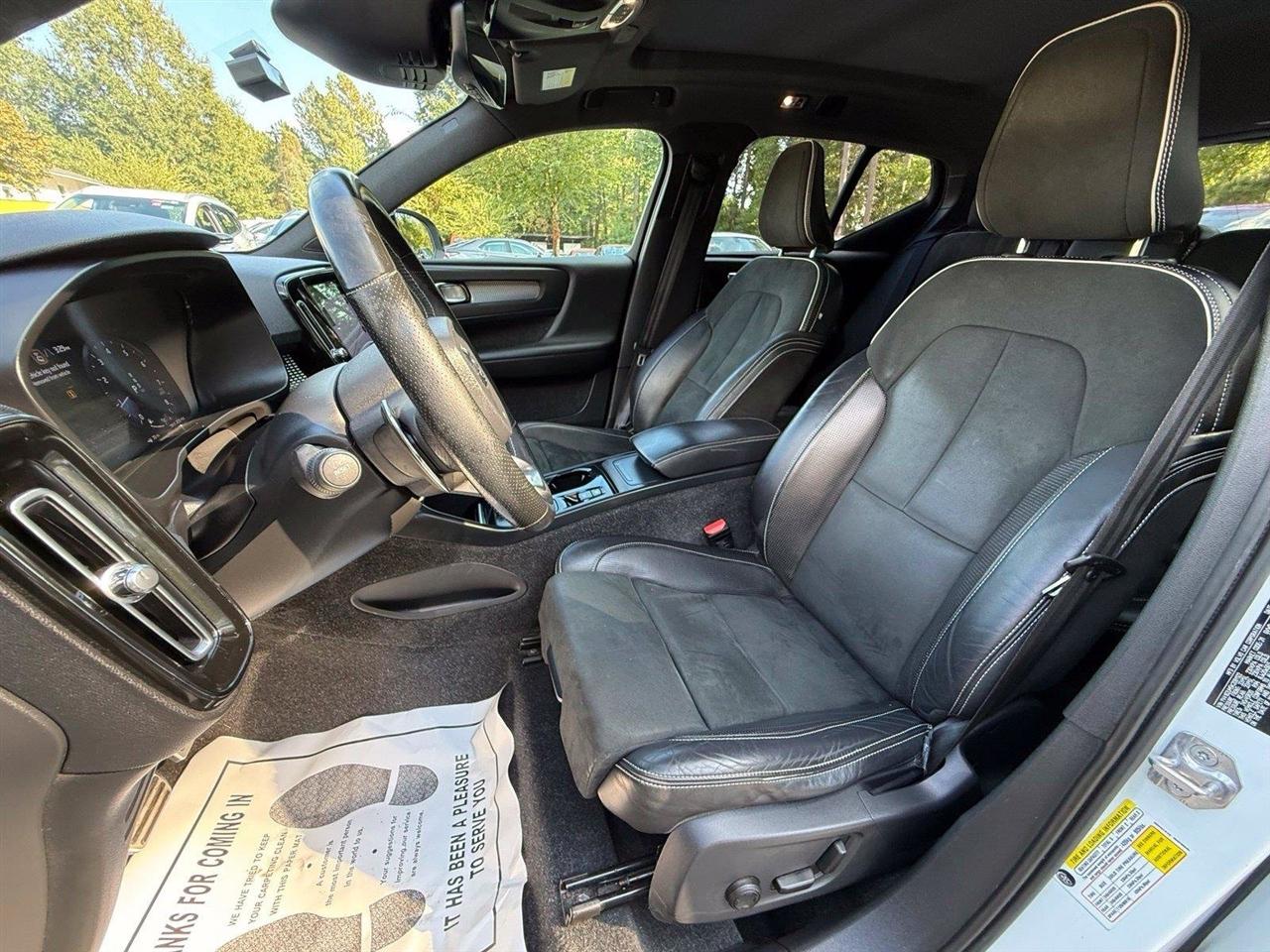 Volvo XC40  2019