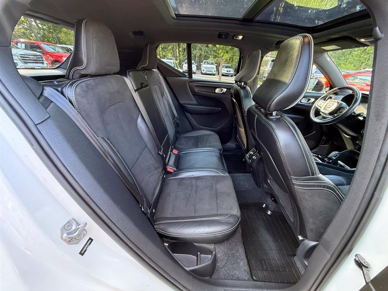 Volvo XC40  2019