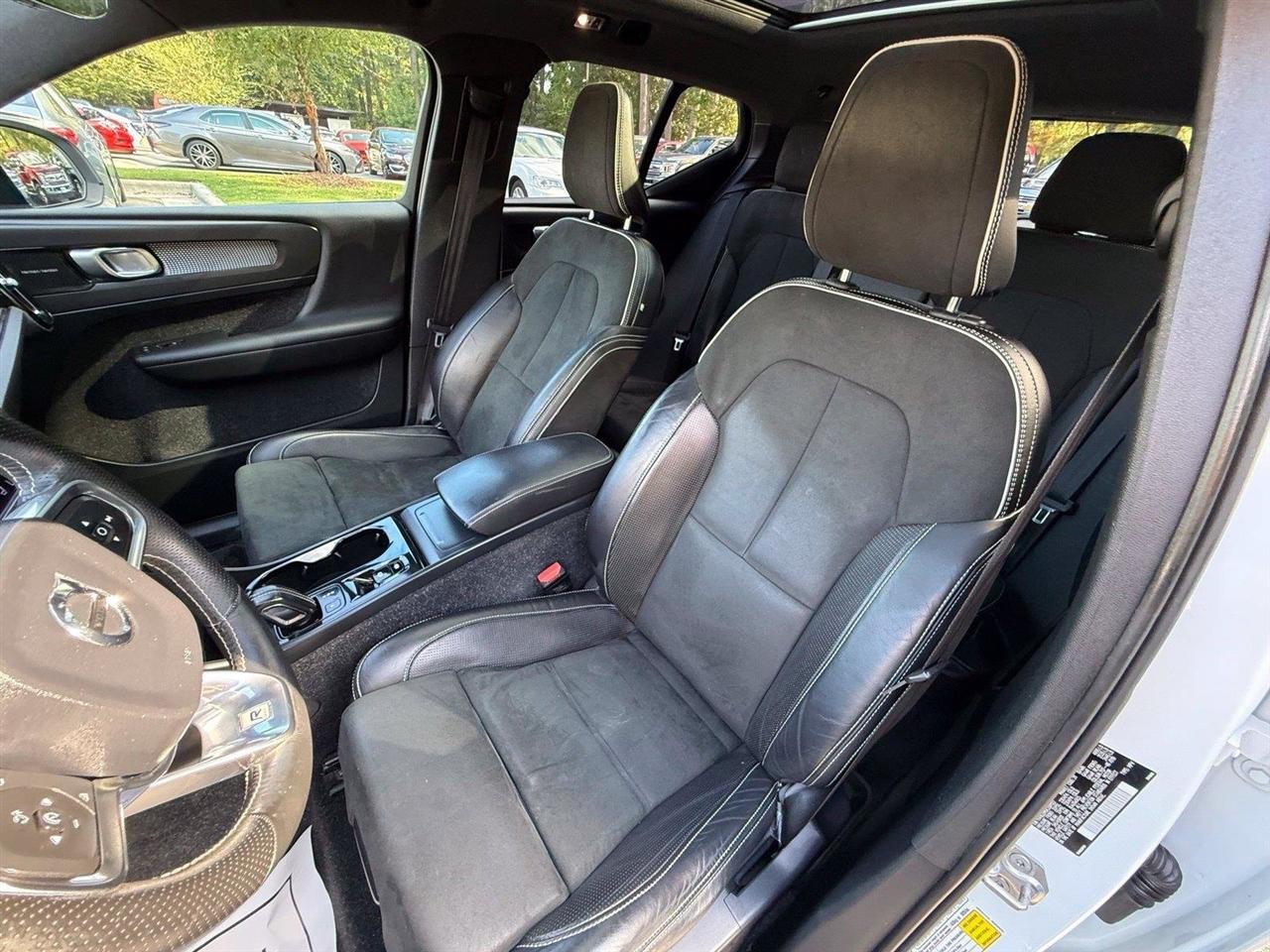 Volvo XC40  2019