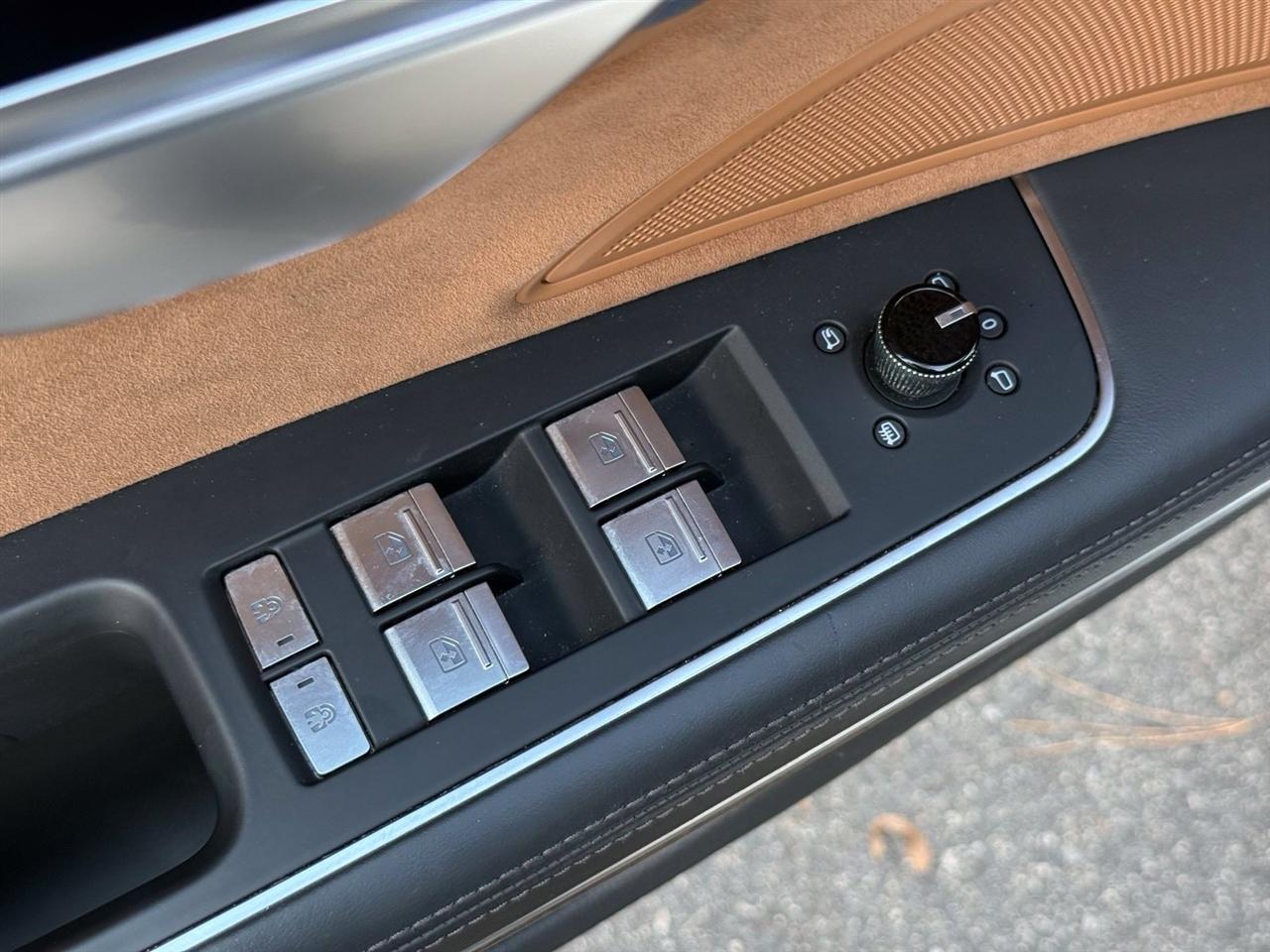 Audi A8  2020