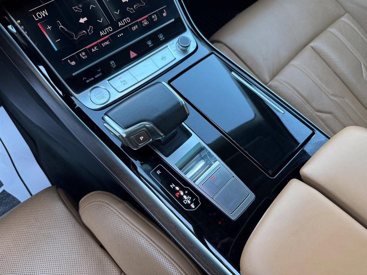 Audi A8  2020