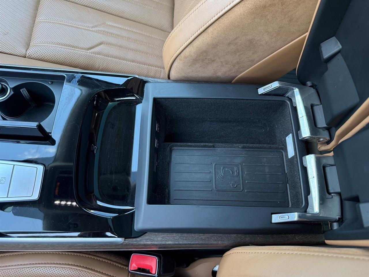 Audi A8  2020