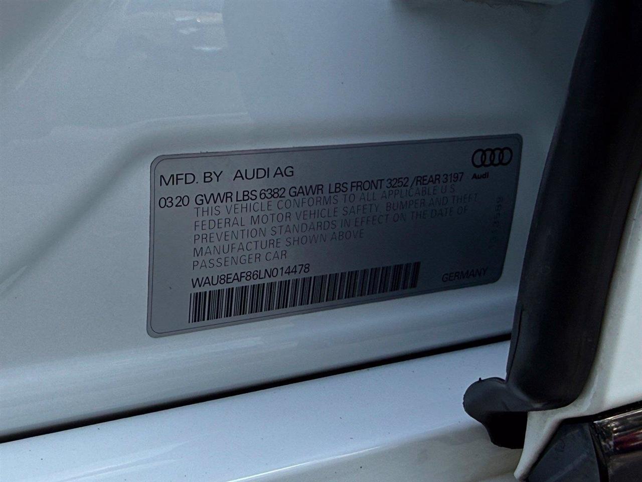 Audi A8  2020