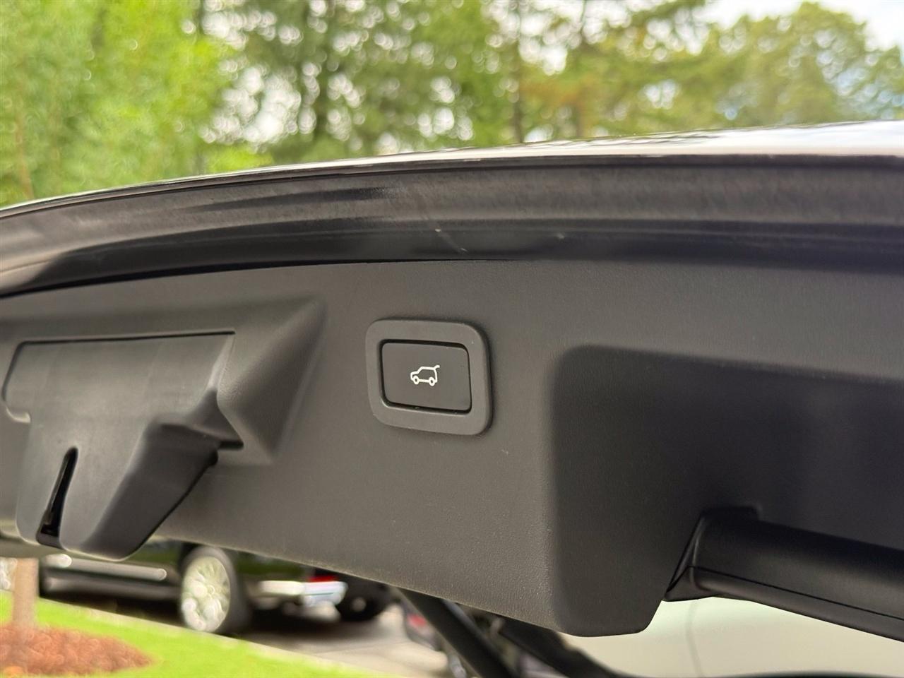 Land Rover Discovery Sport  2017